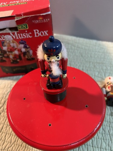Deluxe Holz Nussknacker Spieluhr Weihnachten Vintage Zeitlose Schätze mit Box - Bild 8 von 9