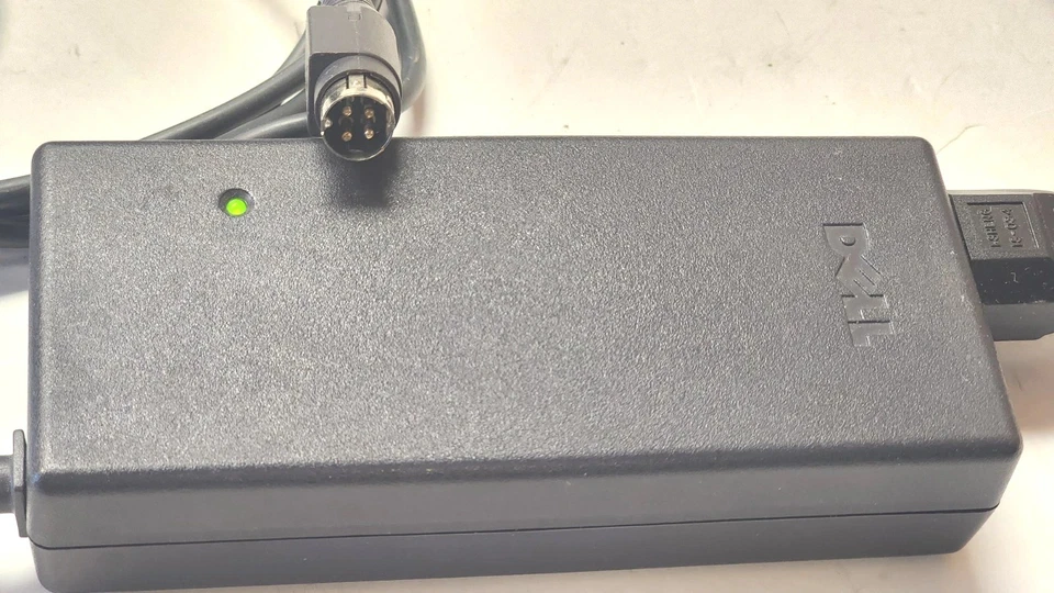 GENUINE DELL AC ADAPTER PA-9 90W  LCD MONITOR POWER SUPPLY ADP-90FB - Image 3 of 4