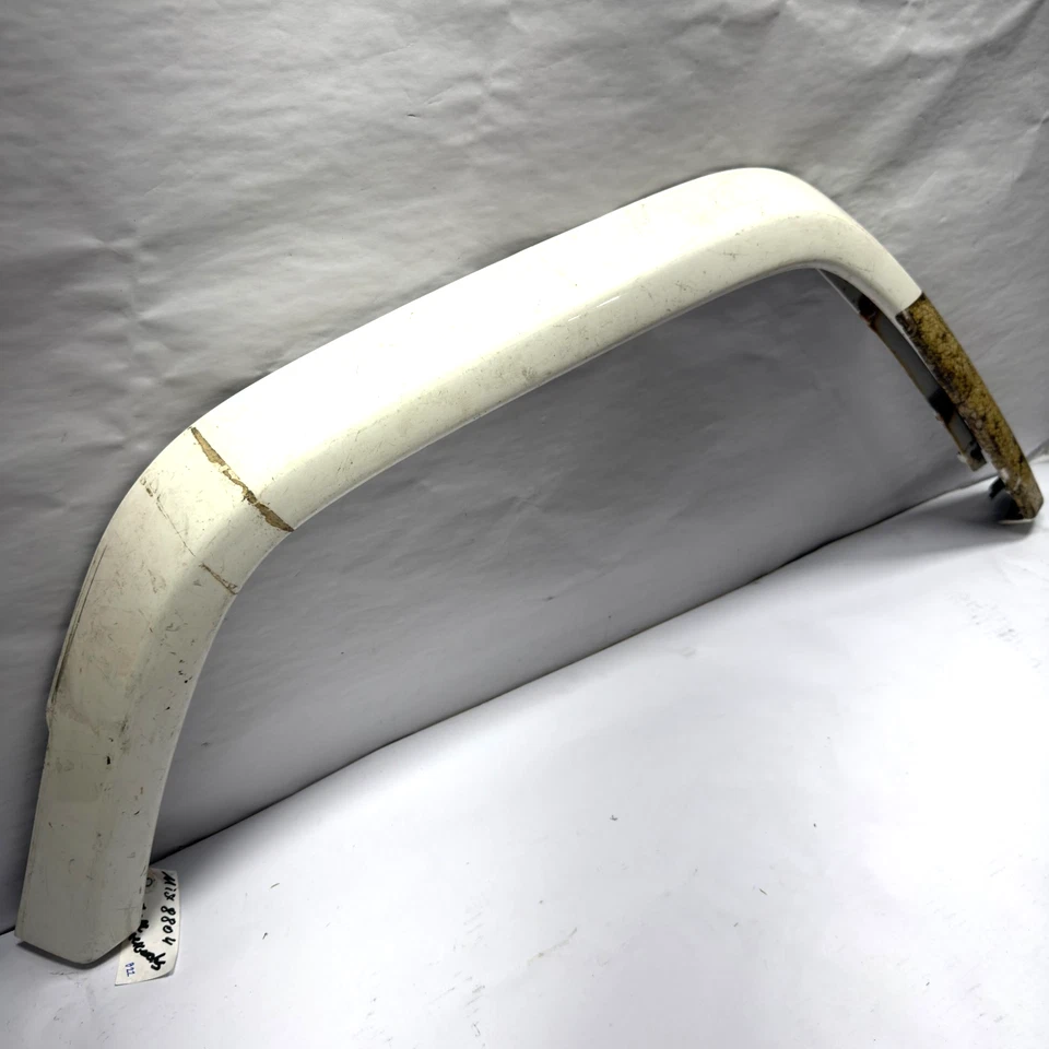 Guardabarros trasero derecho Mercedes-Benz G550 2009-2015 OEM 4638801521 Foto 2 de 4