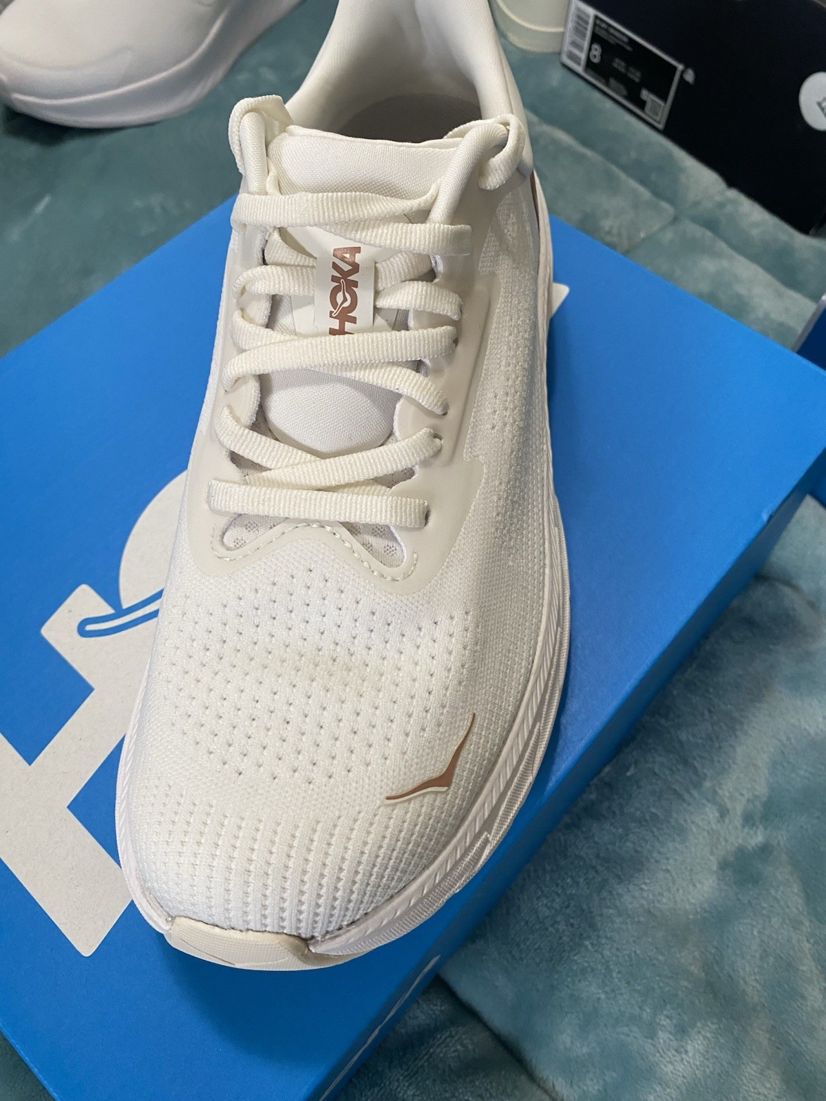 Hoka Arahi 7 Women's Size 9B White thumbnail 4