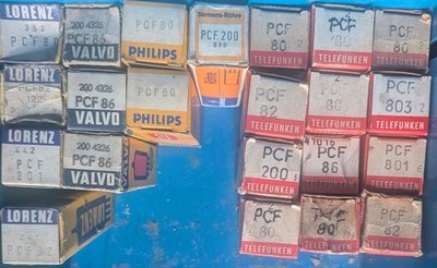 PCF Röhren Konvolut   Telefunken Lorenz Valvo Philips   NOS Lagerware ungeprüft