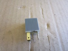 Opel Corsa A B Astra F Relais Relay Nebelschlussleuchte NEU original LUCAS