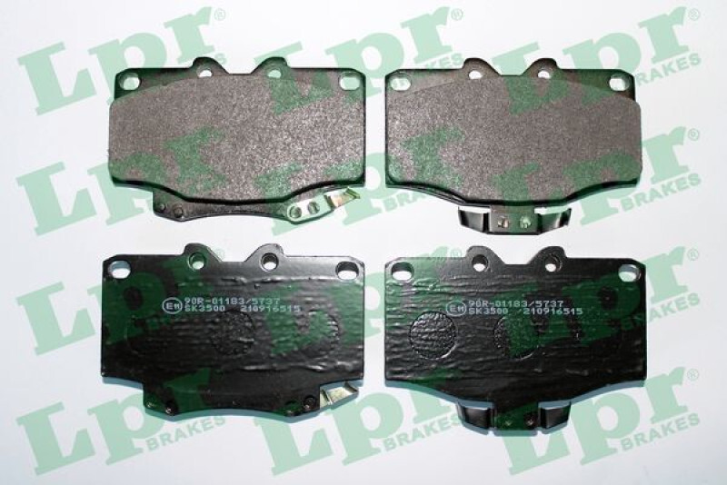 Jeu de 4 plaquettes freins avants 0449160110 pour Toyota berline et citadine essence ou diesel
