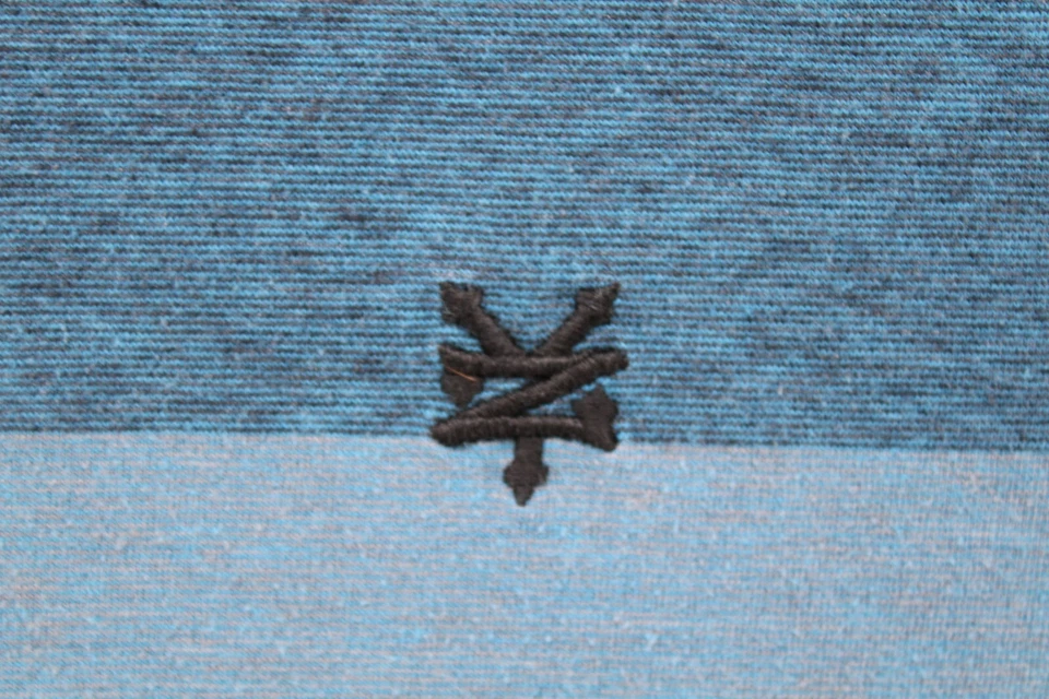 Zoo York Top女式M码蓝色灰色短袖拼色图案 — 第 4/4 张图片