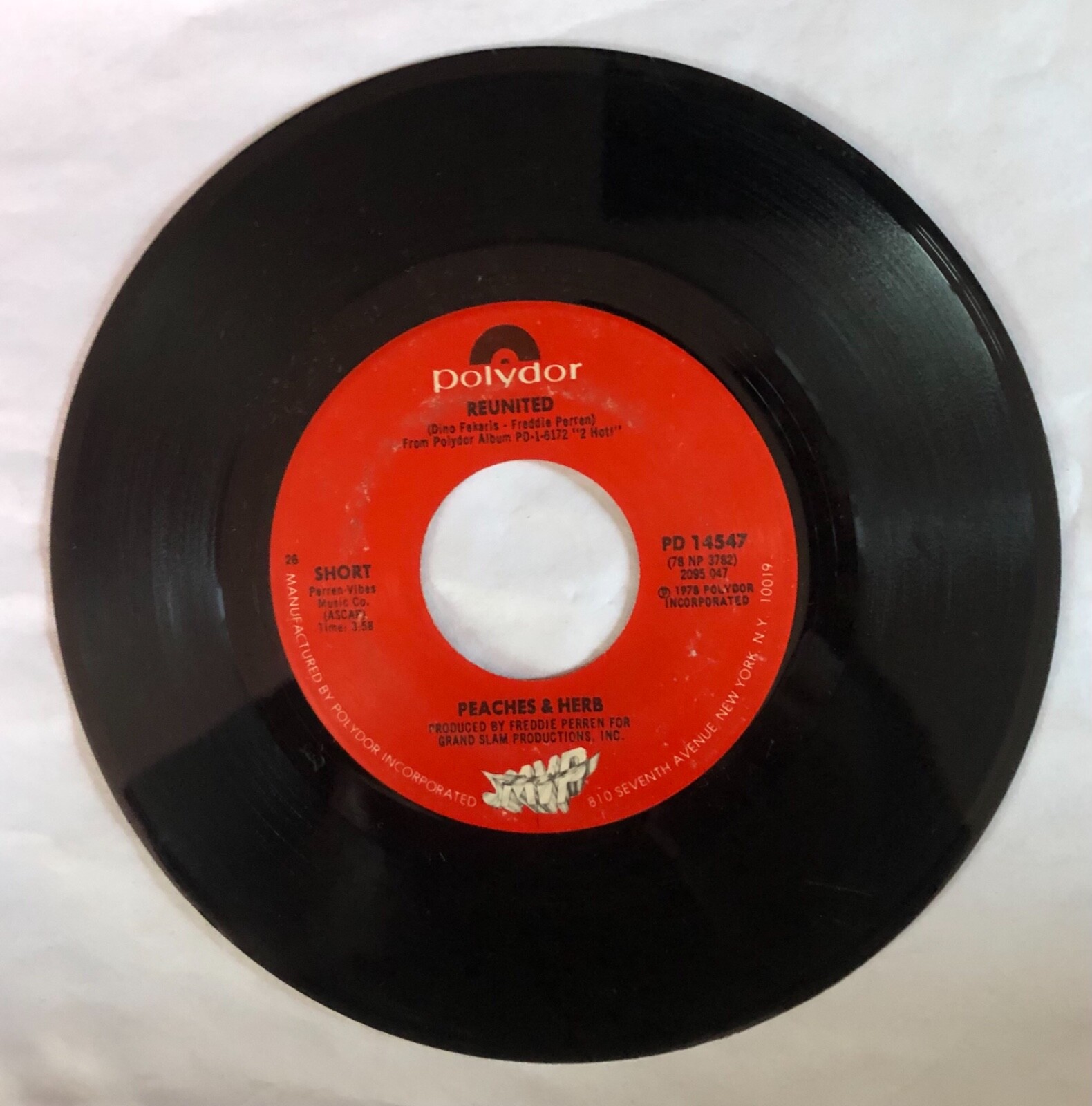 Peaches and Herb Reunited / Easy As Pie 45 rpm Single Record Play