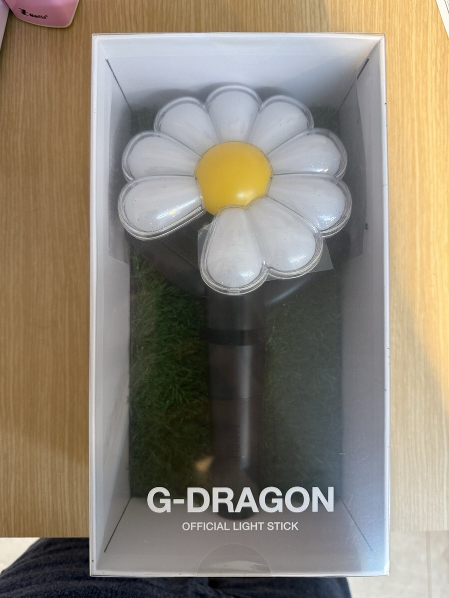 アイドル G-DRAGON OFFICIAL LIGHT STICK G-DRAGON Official Light Stick – Choice Music LA