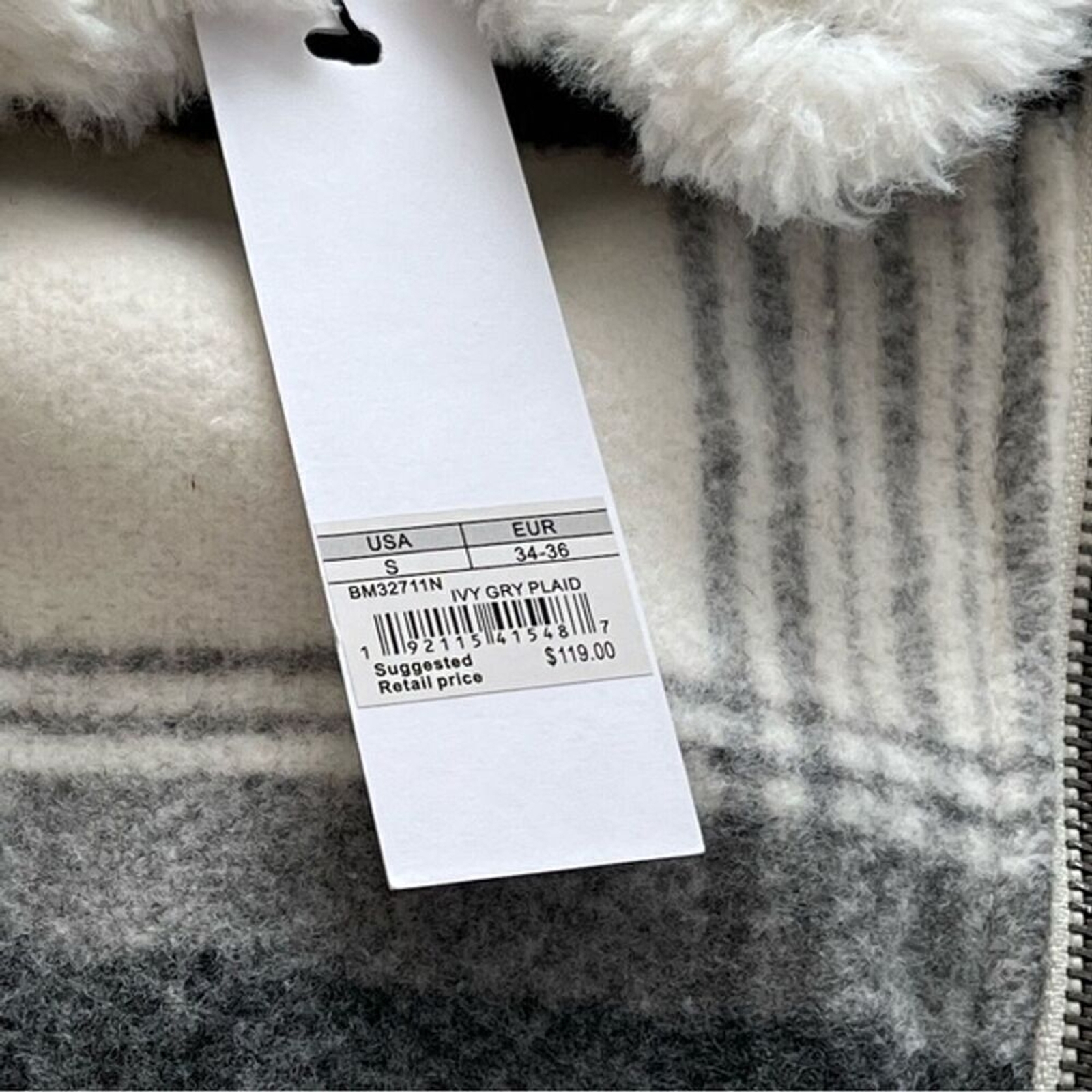 BB Dakota Check Fleece Full Zip Jacket size Small NWT