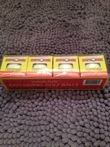 4 Exploding Golf Balls Funny Novelty Gag Gift Holiday Humor Prank Fun - 第 1/7 張圖片