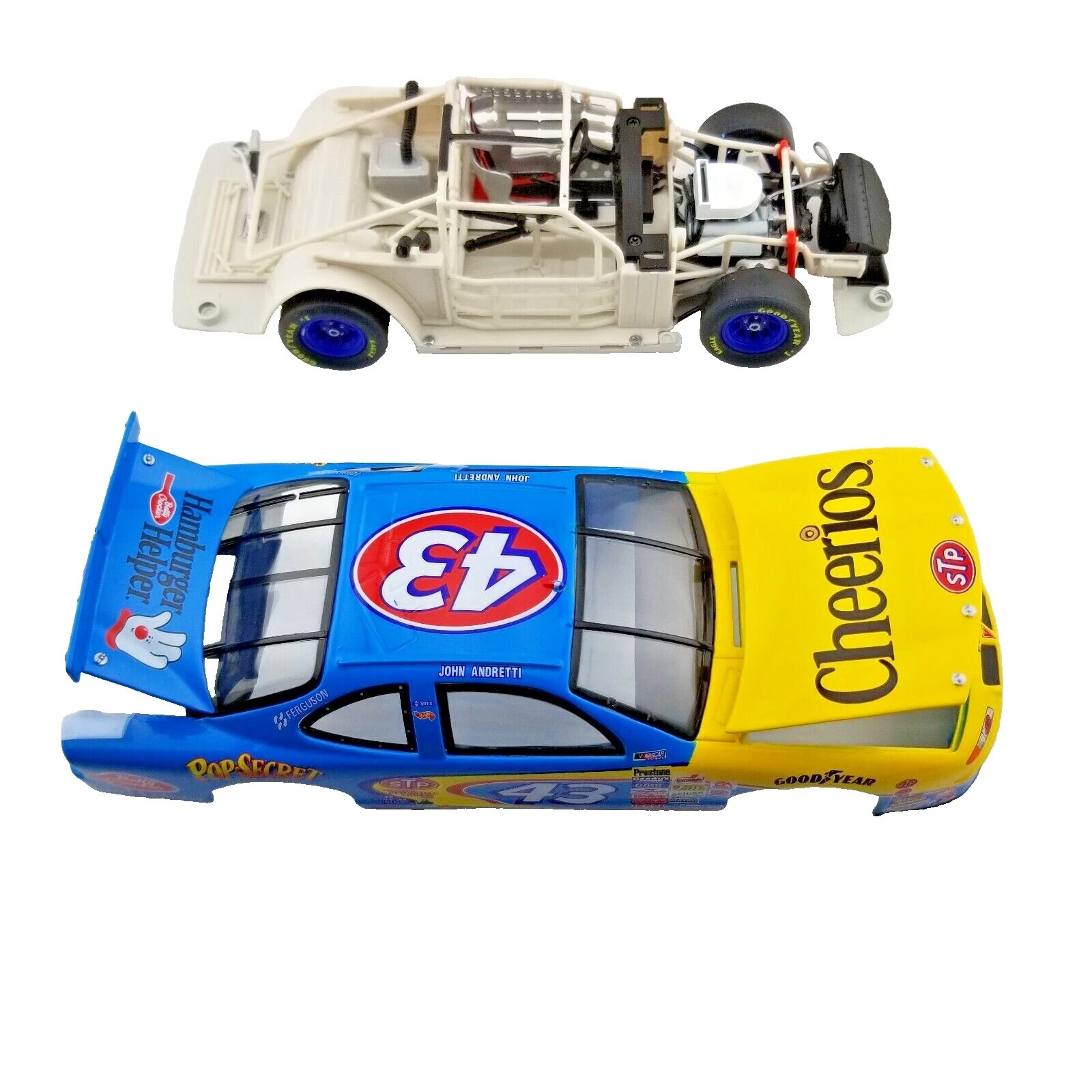 Hot Wheels Pontiac 1:24 Diecast Racing Cars