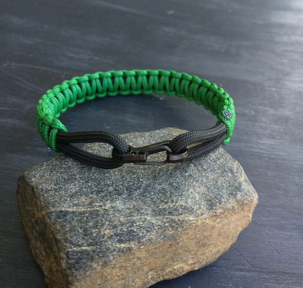 Handmade Mini Cobra Paracord Bracelet With Mini Snap Hook Clasp, 8 1/4  Wrist