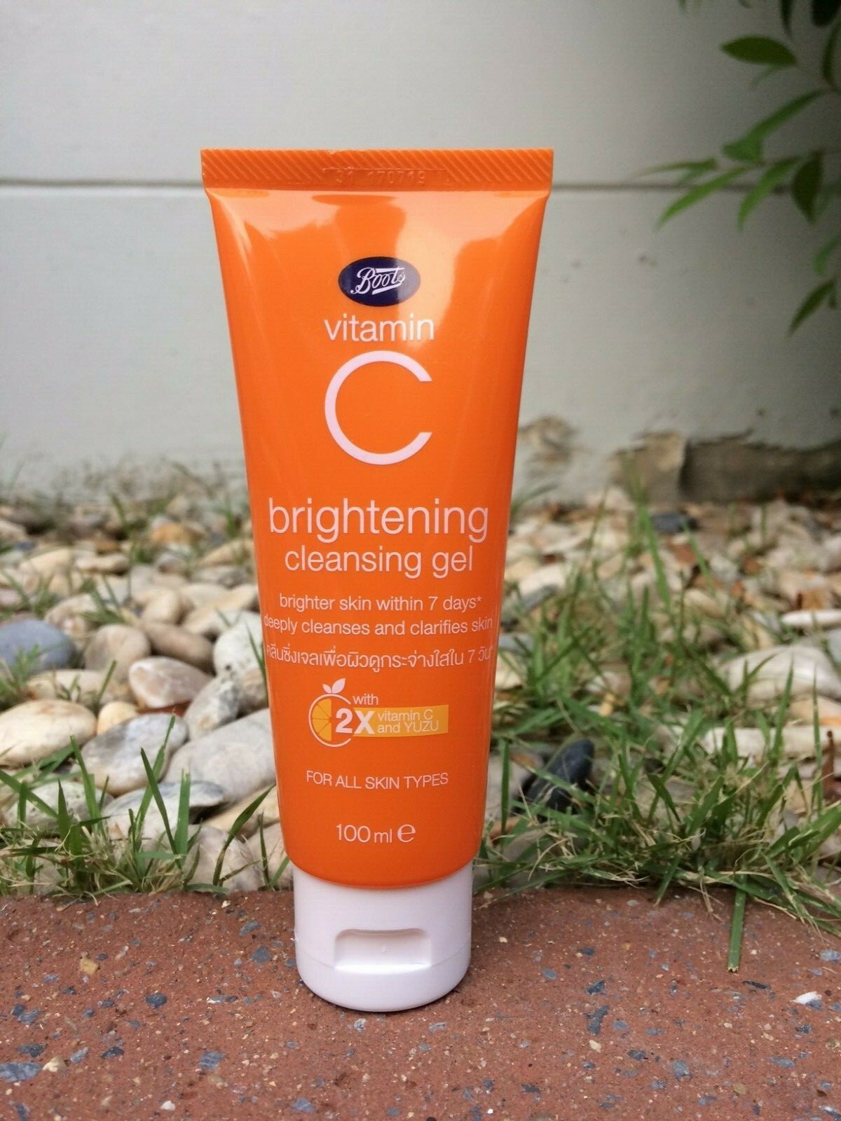 boots vit c cream
