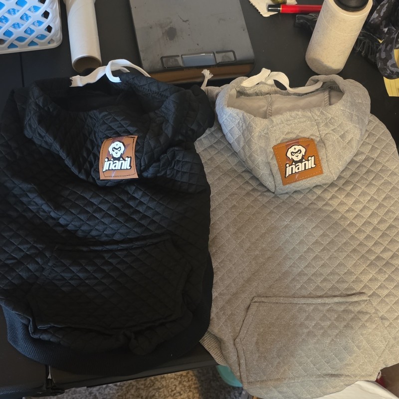 Inanil 2-Pack Quilted Warm Polyester Dog Hoodies, Black/Gray Size M