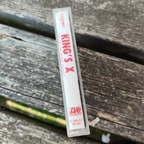 KINGS X OUT OF THE SILENT PLANET 1988 MUSIC CASSETTE TAPE PLAY TESTED - Picture 2 of 5