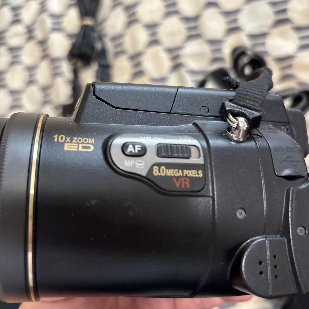 希少 Nikon COOLPIX 8800 ニコン デジタルカメラ デジカメ 希少 Nikon COOLPIX 8800 ニコン デジタルカメラ デジカメ Yahoo