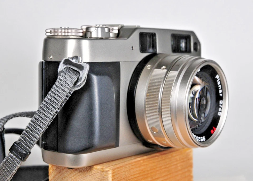 Contax G1 Carl Zeiss Planar 2/45mm T* con accesorios manual de instrucciones,  - Imagen 4 de 4