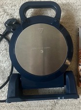 Round Waffle Maker - Cook’s Essentials + Waffles Recipe Book breakfast gift set