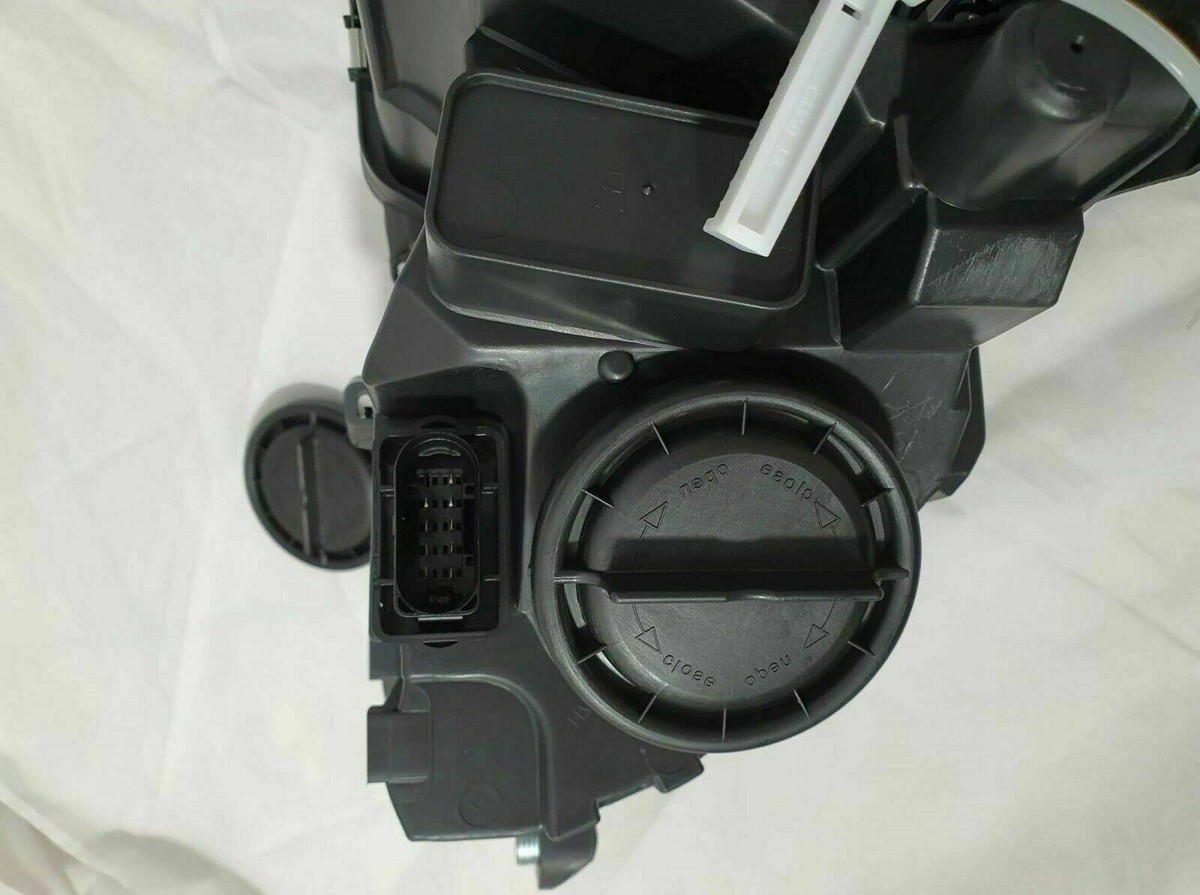 Kit 2 Phares Avant électriques Pour Mercedes C W204/S204 (2007-2010) - Neufs TYC, Halogène