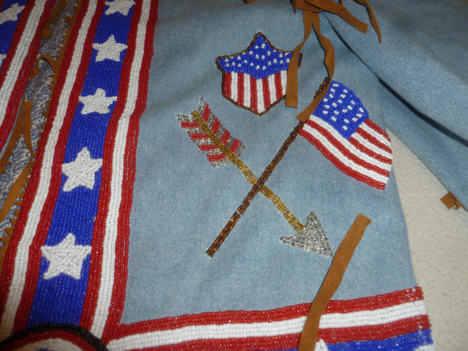 HAIRSTON ROBERSON ROPA GLASS BEADED WESTERN DENIM JACKET HORSE ARROWS FLAG STARS image 3