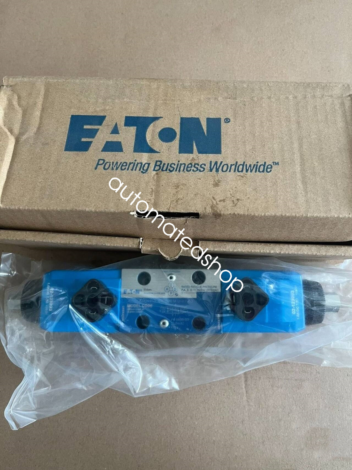 1PC NEW KDG4V-3-33C20N-M-U-H7-60 solenoid valve Shipping DHL or FedEX