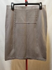 NWT Nic  Zoe Beige Pencil Skirt. Size Medium
