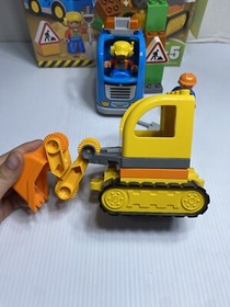 Lego Duplo TRUCK & TRACKED EXCAVATOR  # 10812 - Complete With Box & Manu