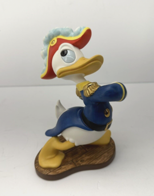 Walt Disney Classic Collection Donald Duck Sea Scouts Admiral Duck