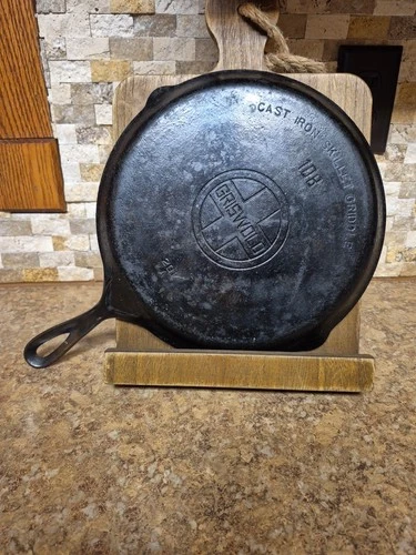 Griswold Cast Iron Skillet Griddle 108 201A Lg. Block Badge - Variation