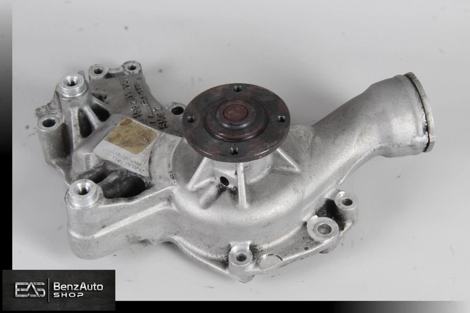 07-15 Bomba de agua motor Mercedes W221 CL63 S63 SL63 C63 AMG 1562000501 OEM Foto 4 de 4