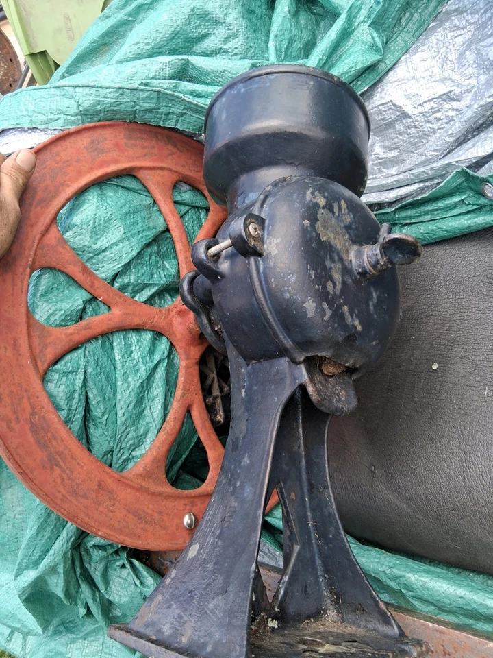 Molinillo de café antiguo Nº3/molino de hierro fundido Foto 2 de 2