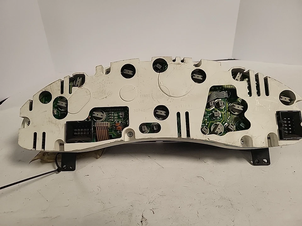 1994 EAGLE VISION OEM SPEEDOMETER 4517887 B1 Foto 3 de 4