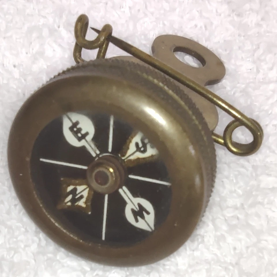 Prendedor de brújula Gladstone vintage de mármol con clip para caza equipo de campamento coleccionable Foto 2 de 4