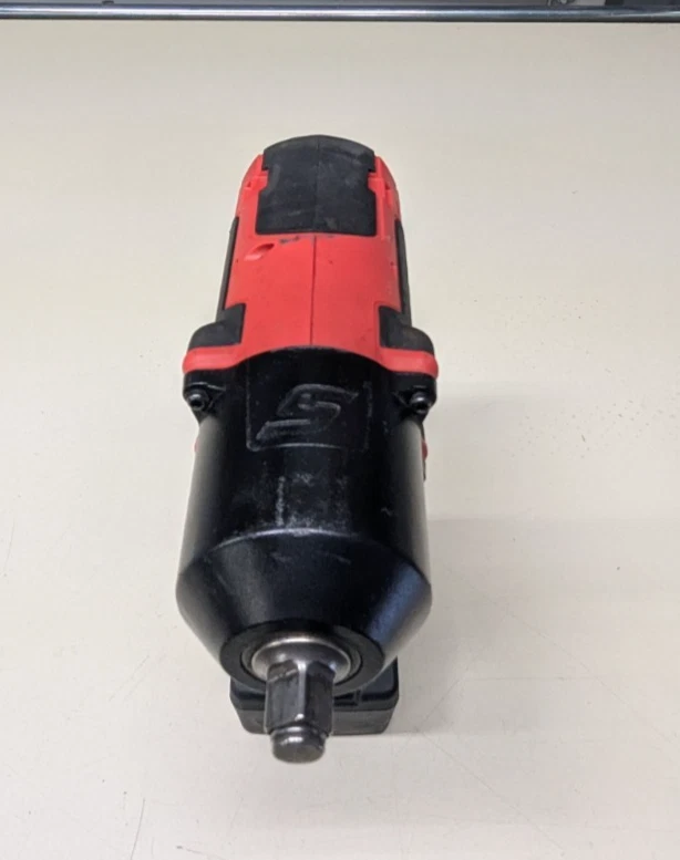 Snap-On CT8850 18V 1/2" Drive Impact Wrench includes (2) Batt, charger, bag - Image 4 of 4