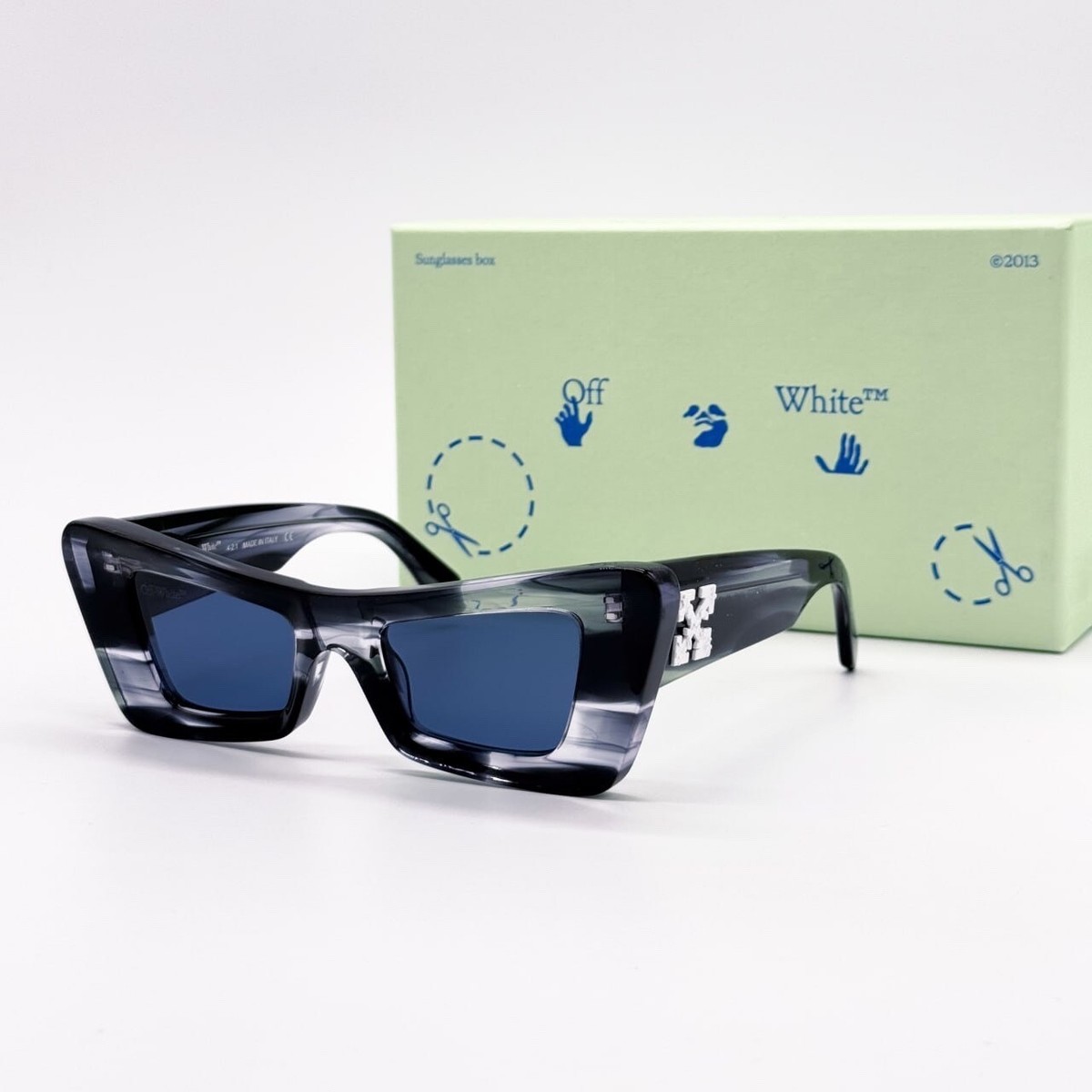 NEW OFF-WHITE ACCRA 14945 NAVY MARBLE SUNGLASSES CAT EYE  display picture 3