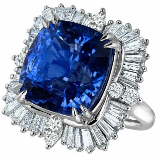 Gorgeous 26CT Ceylon Cornflower Blue Sapphire & 3.40CT White CZ Royal Women Ring - Image 4 of 4