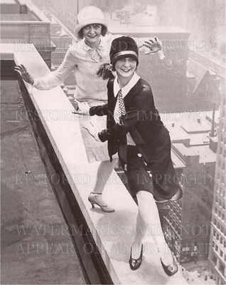 8x10 photo: Flapper girls dance the Charleston on rooftop, Roaring