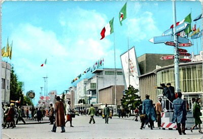 Milan Trade Fair, Industry Avenue, Italy Postcard