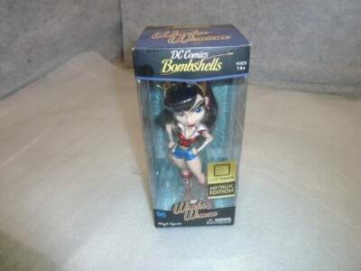 Wonder Woman DC Bombshells Metallic Figure Cryptozoic Loot Wonder Woman DC Bombshells Metallic Figure Cryptozoic Loot