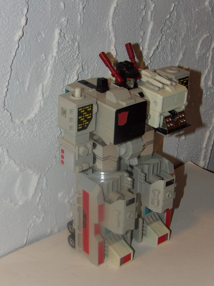 METROPLEX G1 TRANSFORMERS RUBBER WHEEL VERSION BODY LOT G1 VINTAGE ORIGINAL - Image 2 of 4