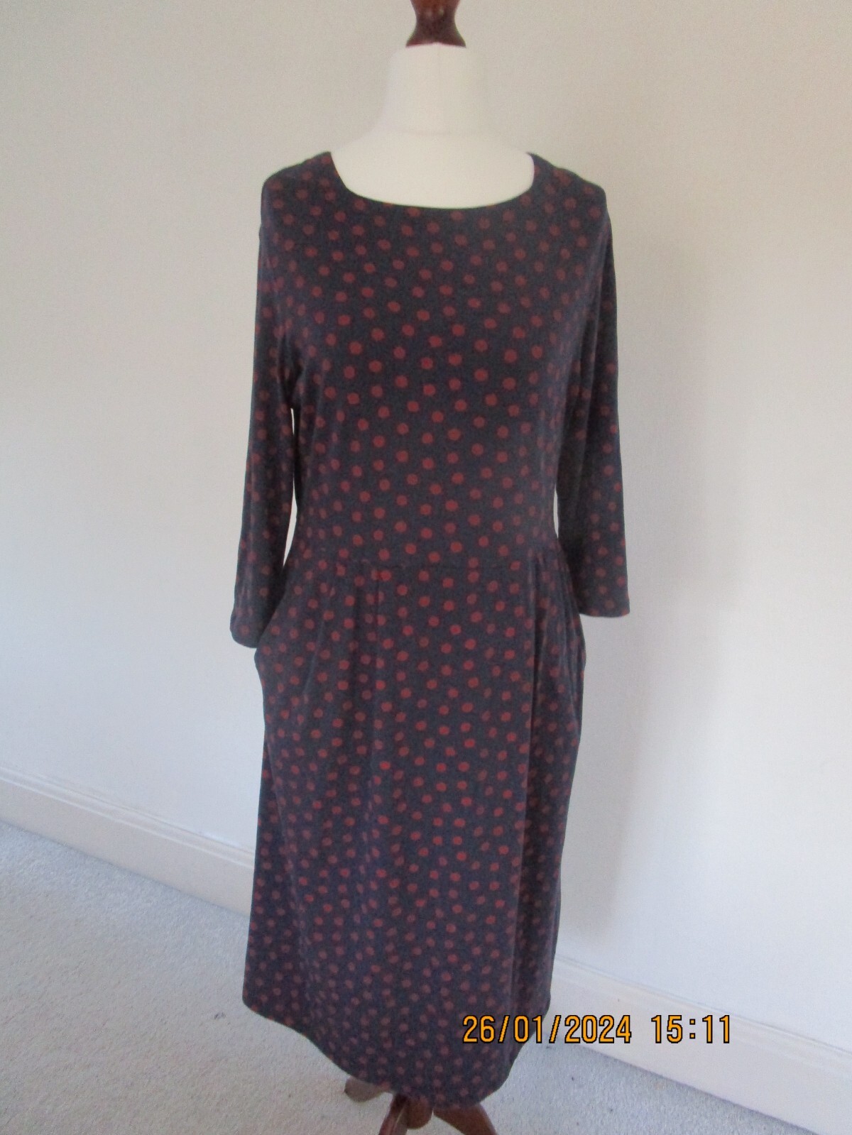 Seasalt dress, navy/red dots, size 14, pockets, super condition, only