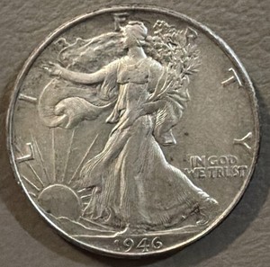 1946 P UNITED STATES US Silver WALKING LIBERTY Half Dollar Coin EAGLE