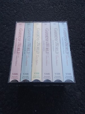 その他 Gardens of the World [VHS] Gardens of the World With Audrey Hepburn: Collectors Edition (VHS