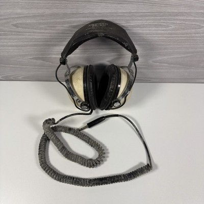 Vintage Pioneer SE-50 2-Way Stereo Headphones Made Japan 1/4  Cable 8Ω DJ Read