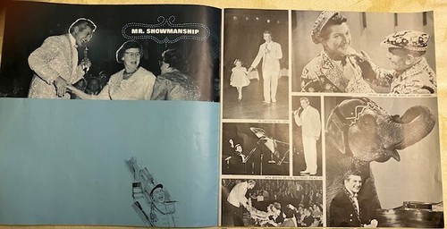 SIGNED LIBERACE Silver Anniversary Edition Booklet JSA Athentication AUTOGRAPH - Picture 7 of 11