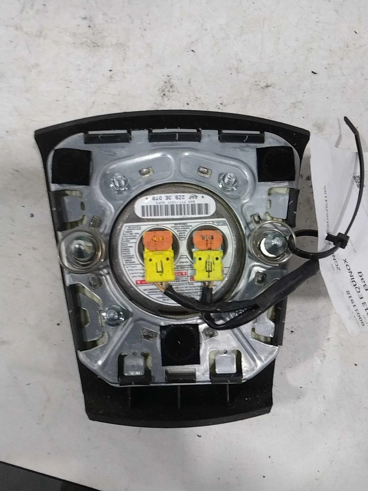 Used Steering Wheel Air Bag fits: 2013 Chevrolet Equinox driver wheel Grade A Foto 2 de 4