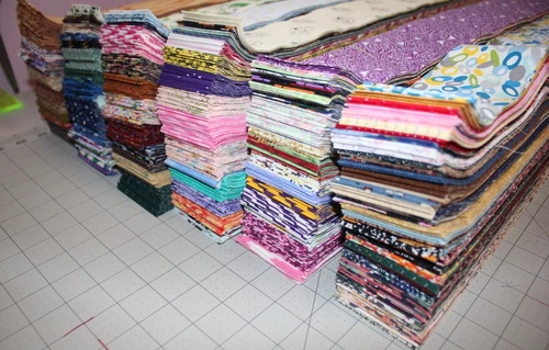 75 PC 2.5" JELLY ROLL Strips Mixed 100% Cotton Fabric-Quilt-Sew Grab Bag - product listing photo