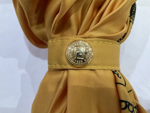 Authentic Fendi Vintage Logo Travel Umbrella Gold Black Made in Italy Unused - Picture 14 of 18