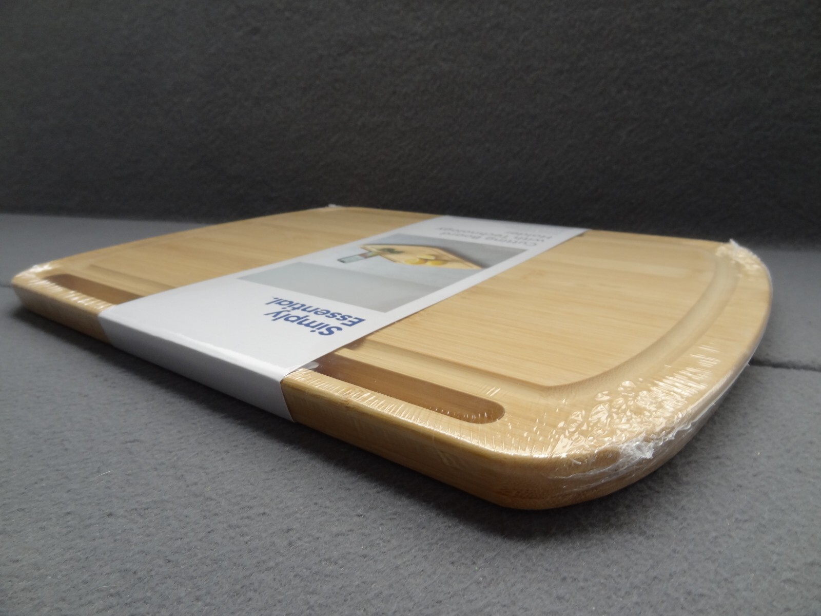 NEW Simply Essential 16x12 Natural Bamboo Cutting Board Phone Tablet Slot Holder