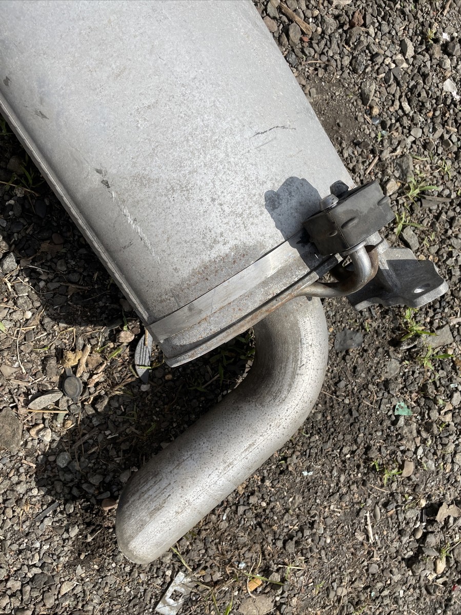 2021-2024 Jeep Wrangler 2.0L Rear Exhaust System Muffler OEM