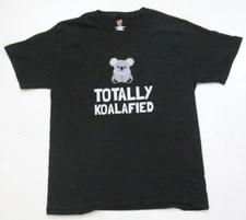 Medium Hanes Tagless Totally Koalafied Black Graphic T-Shirt Short Sleeve 1-797