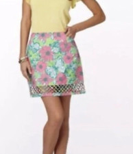 Lilly Pulitzer Bloomin' Cocoonin' skirt Ladies Sz 8 Butterfly Pink Lattice hem